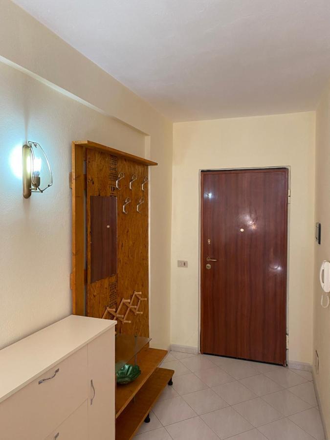 One Apartament Apartman Durrës Kültér fotó